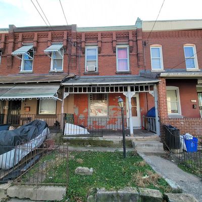 5440 Master St, Philadelphia, PA 19131