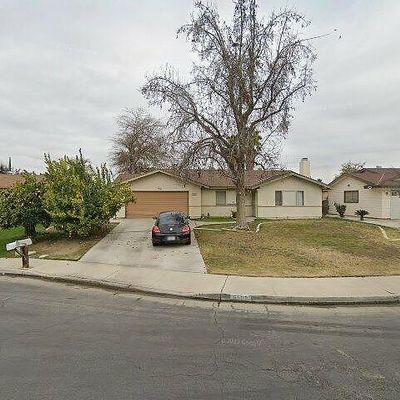 5508 Appletree Ln, Bakersfield, CA 93309