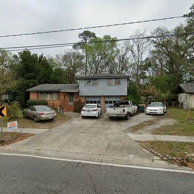 739 Grove Park Blvd, Jacksonville, FL 32216