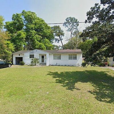 829 Ibis Rd, Jacksonville, FL 32216