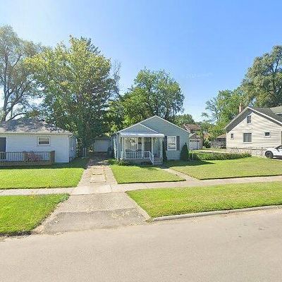 830 Jewell St, Ferndale, MI 48220