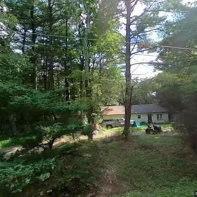 650 Log Fence Rd, Palmerton, PA 18071