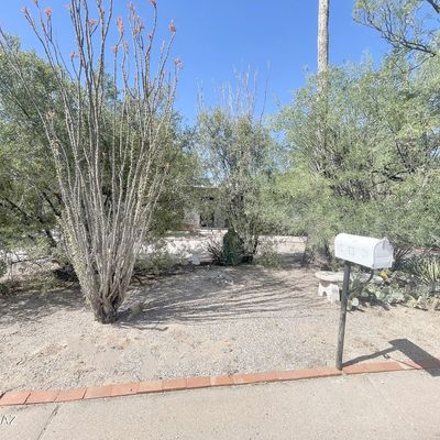 6801 E Topke St, Tucson, AZ 85715