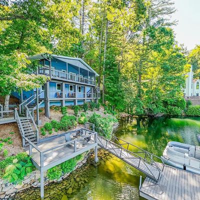 7 Santeetlah Point Rd, Robbinsville, NC 28771