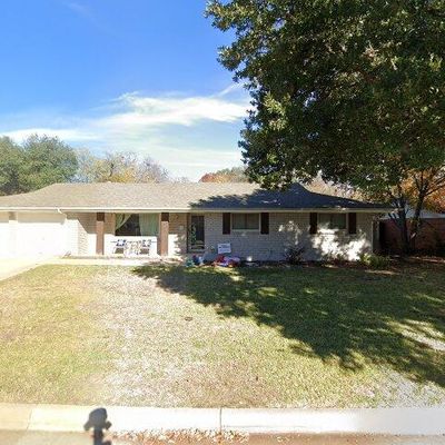 7032 Treehaven Rd, Fort Worth, TX 76116