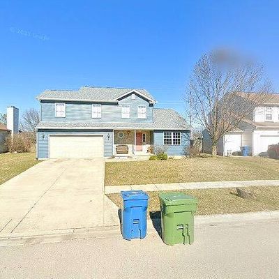 911 Lora Lee Dr, Marysville, OH 43040