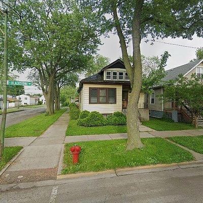 9201 S Blackstone Ave, Chicago, IL 60619