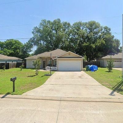 12515 Gulf Coast Dr, Willis, TX 77378