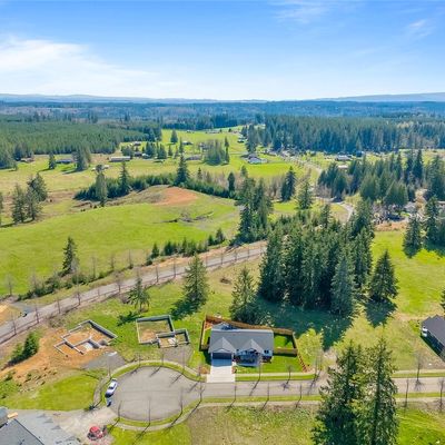 128 Redwood Ln, Onalaska, WA 98570