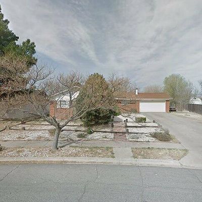 2520 Mimosa Dr, Roswell, NM 88201