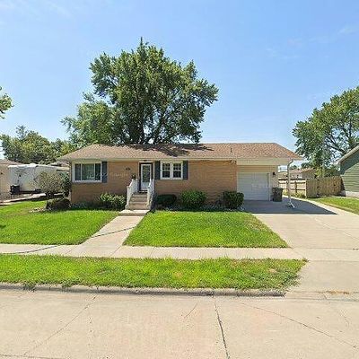 2721 Cheyenne St, Columbus, NE 68601