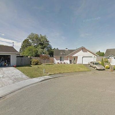 2725 Murray Ct, Fortuna, CA 95540