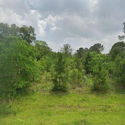 22 County Road 6401, Dayton, TX 77535