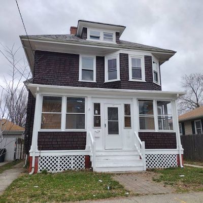 33 Marion Ave N, Providence, RI 02905