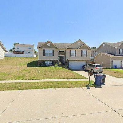 350 Rustic Oaks Dr, Wentzville, MO 63385