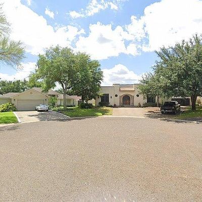 3001 Woodland Cv, Laredo, TX 78045