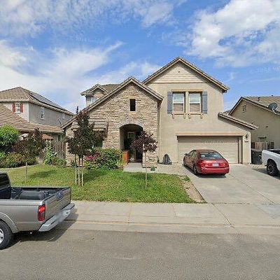 3104 Iron Gate Dr, Modesto, CA 95355