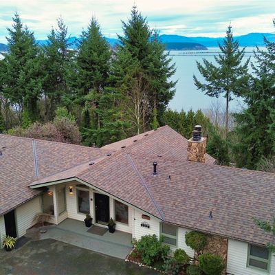 3917 Mallard Point Dr, Anacortes, WA 98221