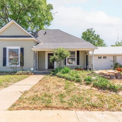 406 E Henderson St, Overton, TX 75684