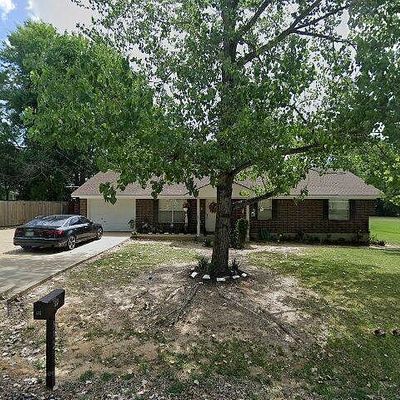 512 N Sunset St, Carthage, TX 75633