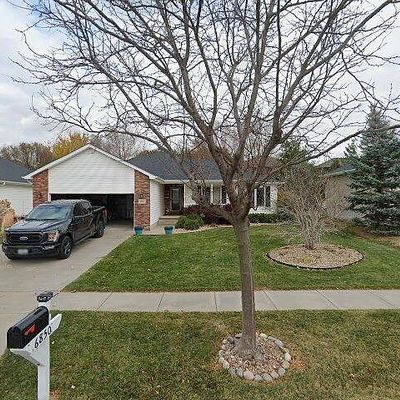 6850 Glass Ridge Dr, Lincoln, NE 68526