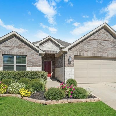 719 Autumn Lake Ln, Magnolia, TX 77354