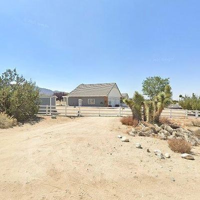 9968 Silver Rock Rd, Phelan, CA 92371