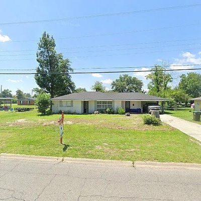 1001 Garden Dr, Westlake, LA 70669