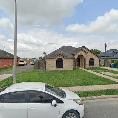 1002 W Green Jay Ave, Pharr, TX 78577