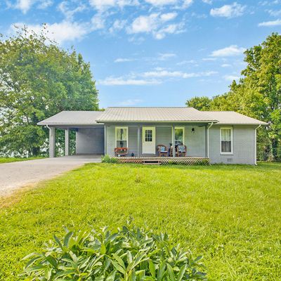 1016 W Hill Rd, Jamestown, TN 38556