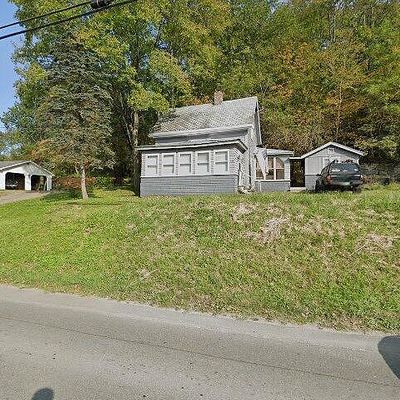 125 Glover Rd, Barton, VT 05822