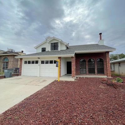 10914 Yogi Berra Dr, El Paso, TX 79934