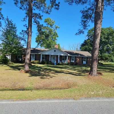 154 Pine Needle Rd, Fitzgerald, GA 31750