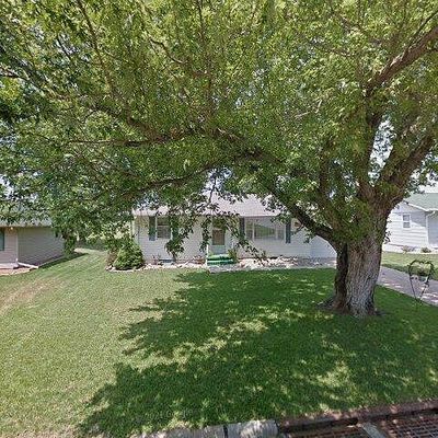 1541 Walnut St, Syracuse, NE 68446