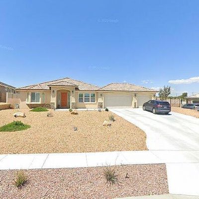 16941 Meyer Ct, Hesperia, CA 92345