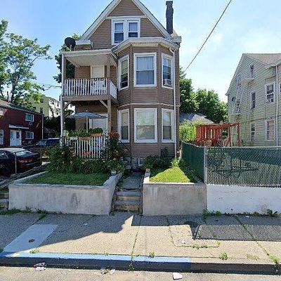 135 Redwood Ave, Paterson, NJ 07522