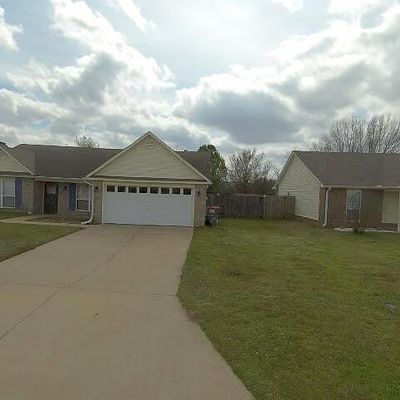 1821 Eastgate Dr, Greenwood, AR 72936