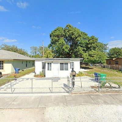 1943 Nw 47 Th Ter, Miami, FL 33142