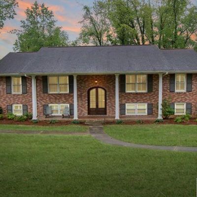 2532 Tyler Rd, Vestavia, AL 35226