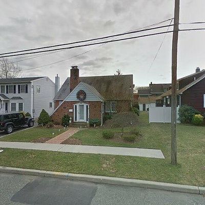 2754 Natta Blvd, Bellmore, NY 11710