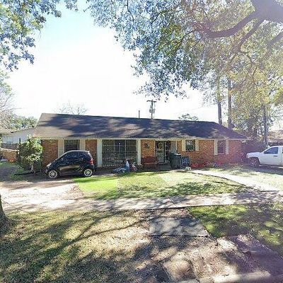 2801 Pine Gully Blvd, Houston, TX 77017