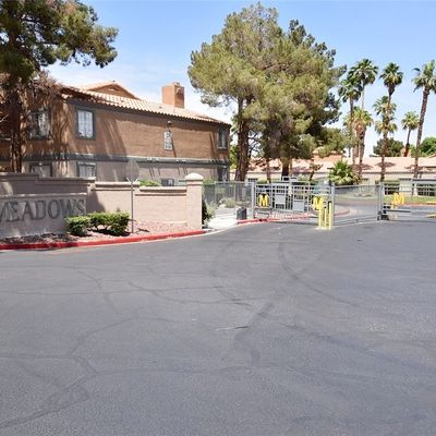 230 Mission Catalina Ln #207, Las Vegas, NV 89107