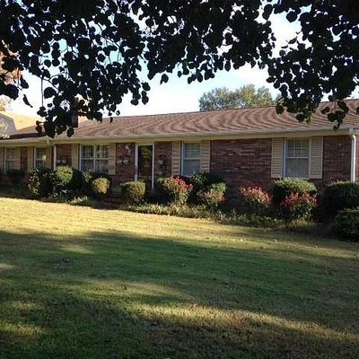 233 Hickory Dr, Easley, SC 29642