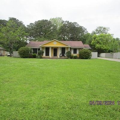 3320 Fairfield Rd, Mobile, AL 36605