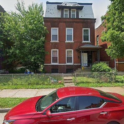 3513 Iowa Ave, Saint Louis, MO 63118