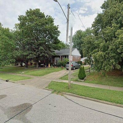 3609 Tremont Rd, Evansville, IN 47710