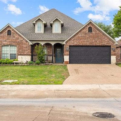 390 Spyglass Dr, Willow Park, TX 76008