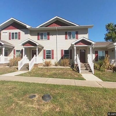 310 W Monroe St, Carbondale, IL 62901