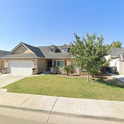 3151 N Pearwood Ave, Fresno, CA 93727