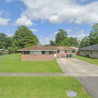 316 Sako Dr, Raceland, LA 70394